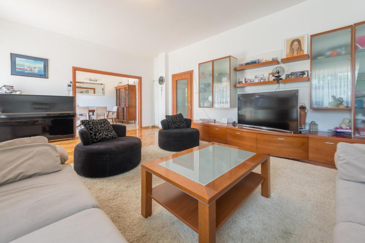 Villa Lux Nina With Six Bedrooms, Private Pool, Sauna Zadar Ngoại thất bức ảnh