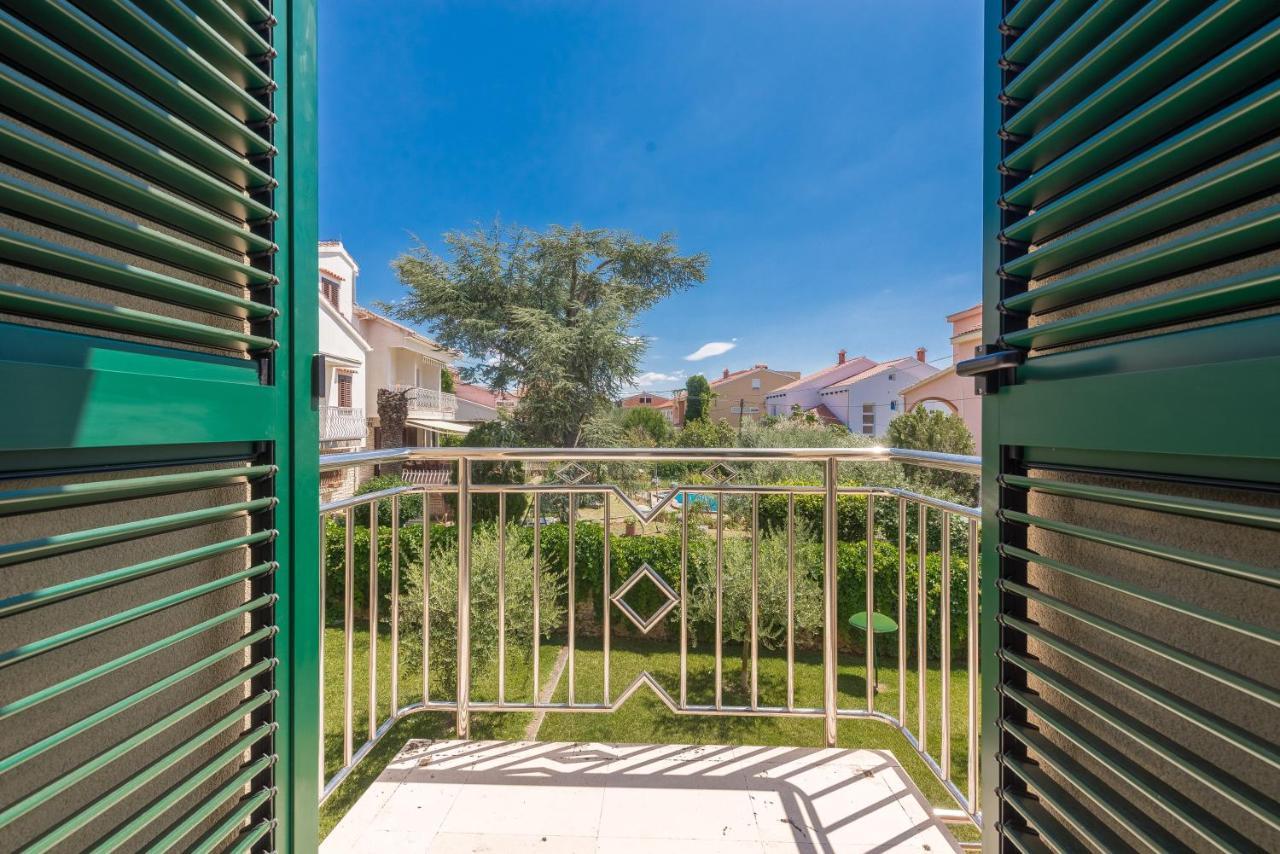 Villa Lux Nina With Six Bedrooms, Private Pool, Sauna Zadar Ngoại thất bức ảnh